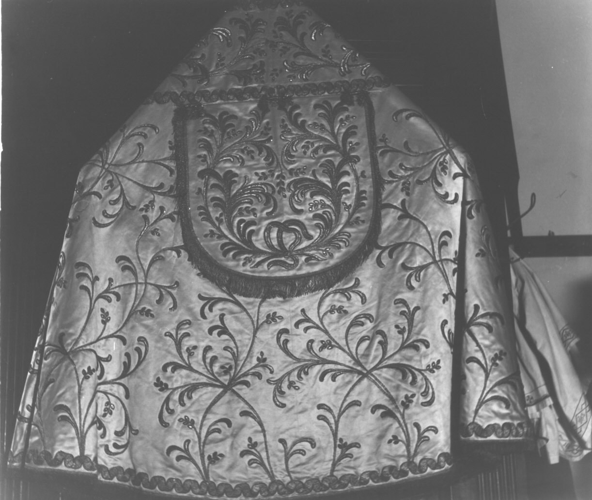 motivi decorativi vegetali (piviale, opera isolata) - manifattura genovese (fine sec. XVIII)