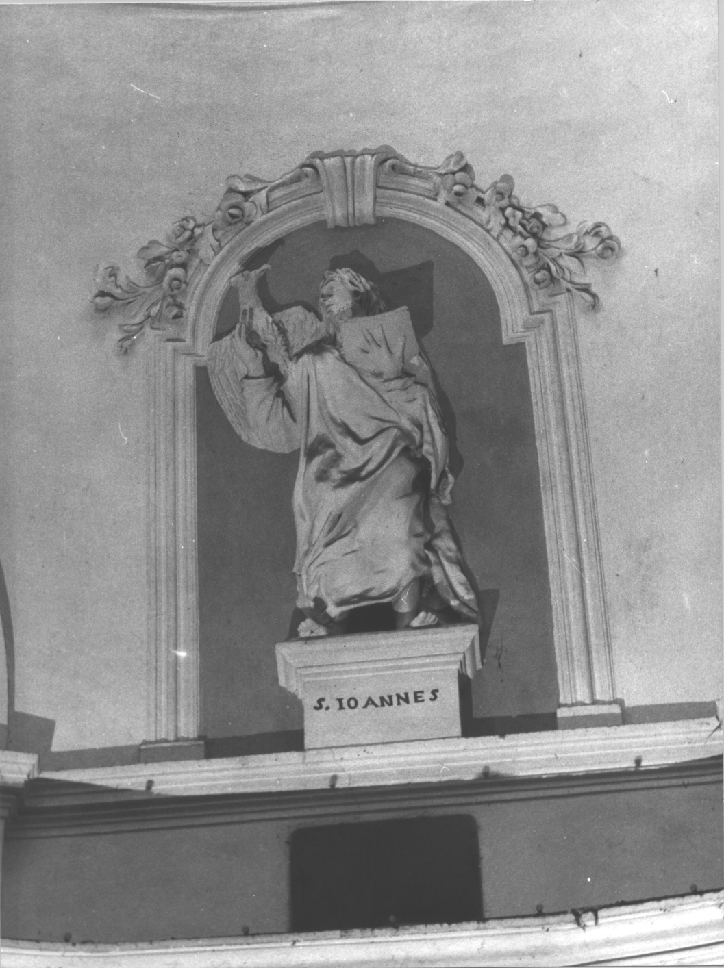 San Giovanni Evangelista (rilievo, opera isolata) - bottega ligure (sec. XVIII)