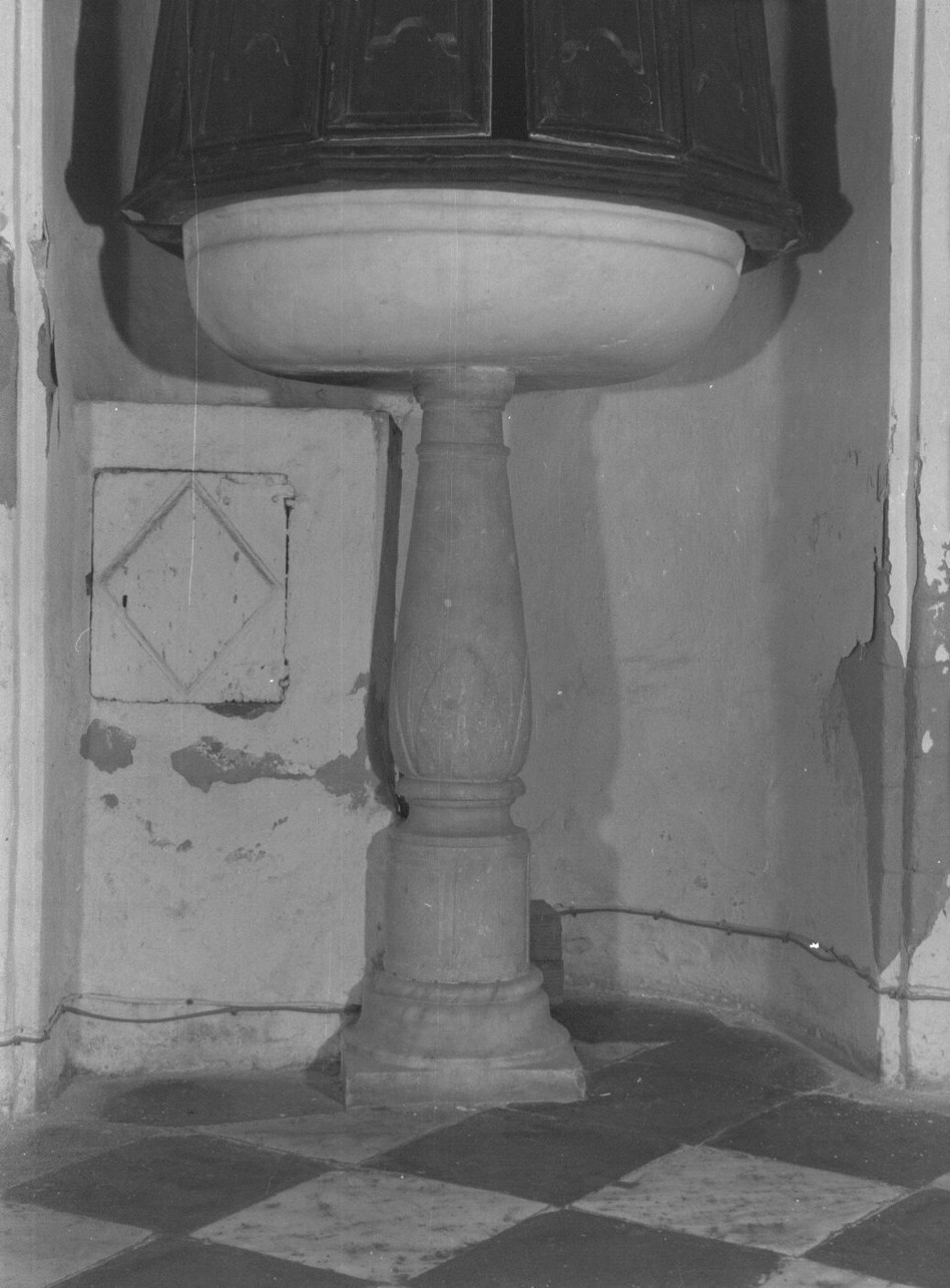 fonte battesimale - a fusto, opera isolata - bottega italiana (sec. XVIII)