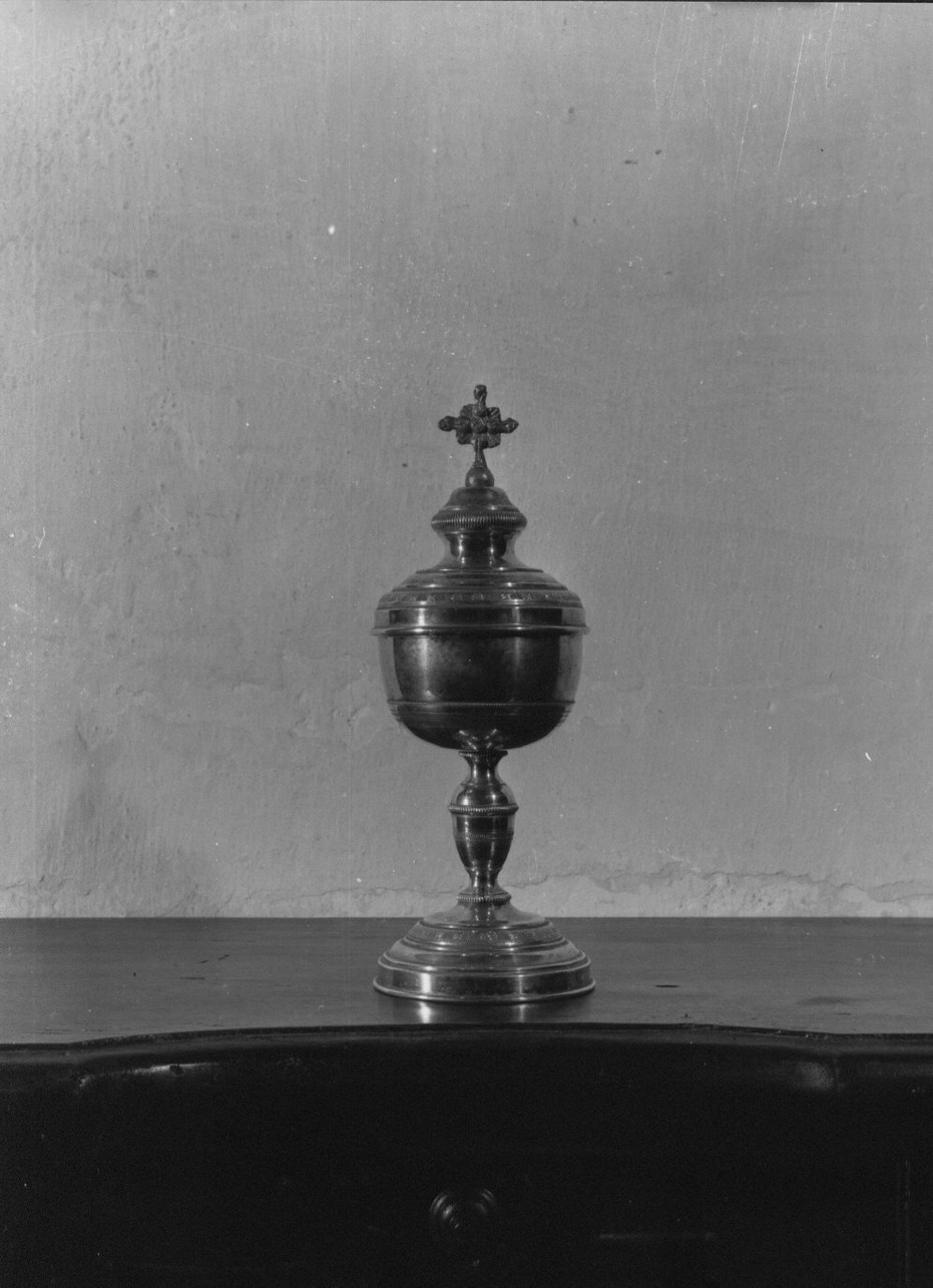 pisside, opera isolata - bottega genovese (sec. XVIII)