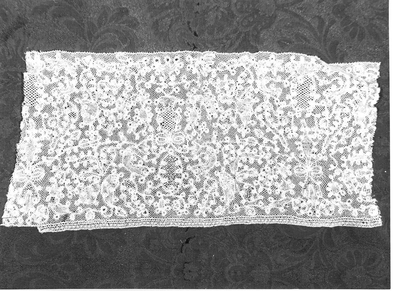 merletto, frammento - manifattura fiamminga (sec. XVIII)