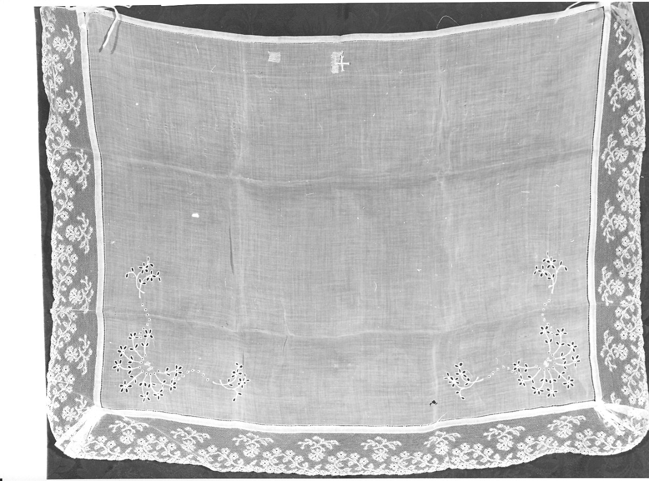 amitto, opera isolata - manifattura fiamminga (sec. XVIII)