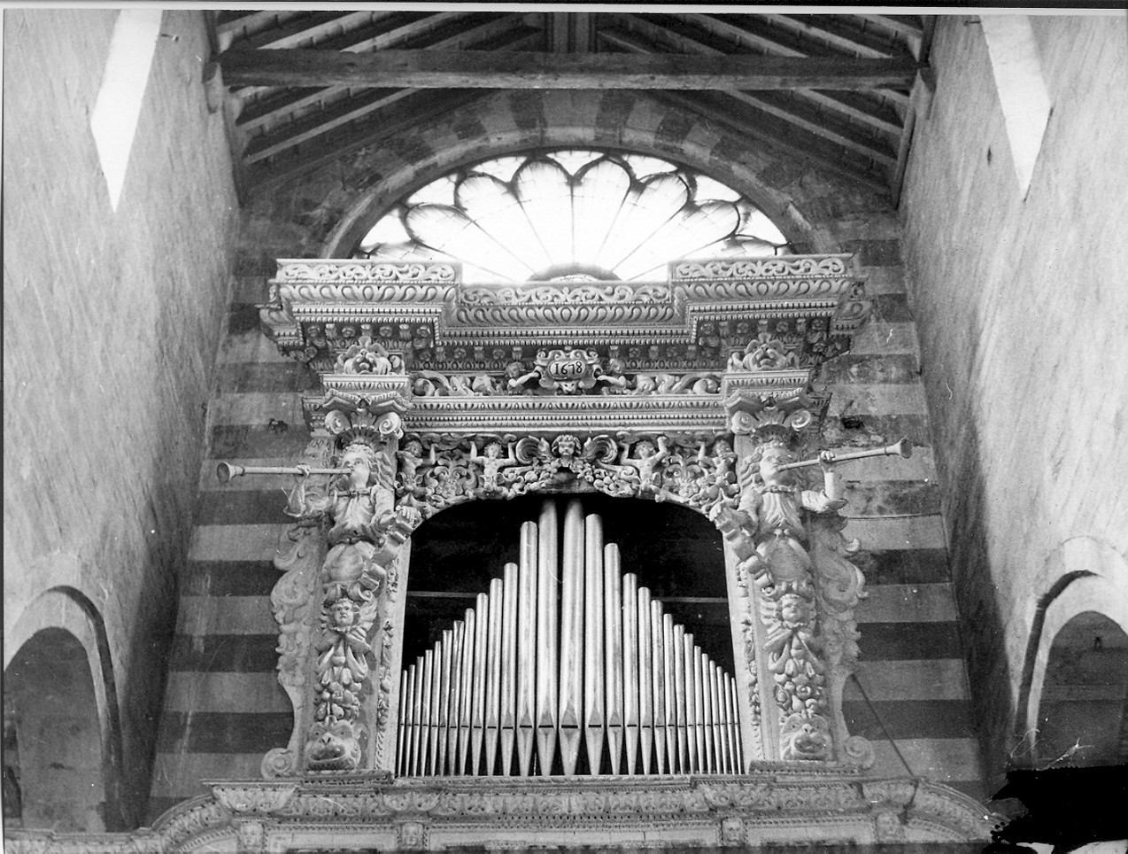 organo, opera isolata di Paoli Lorenzo (bottega) (sec. XVII, sec. XIX)