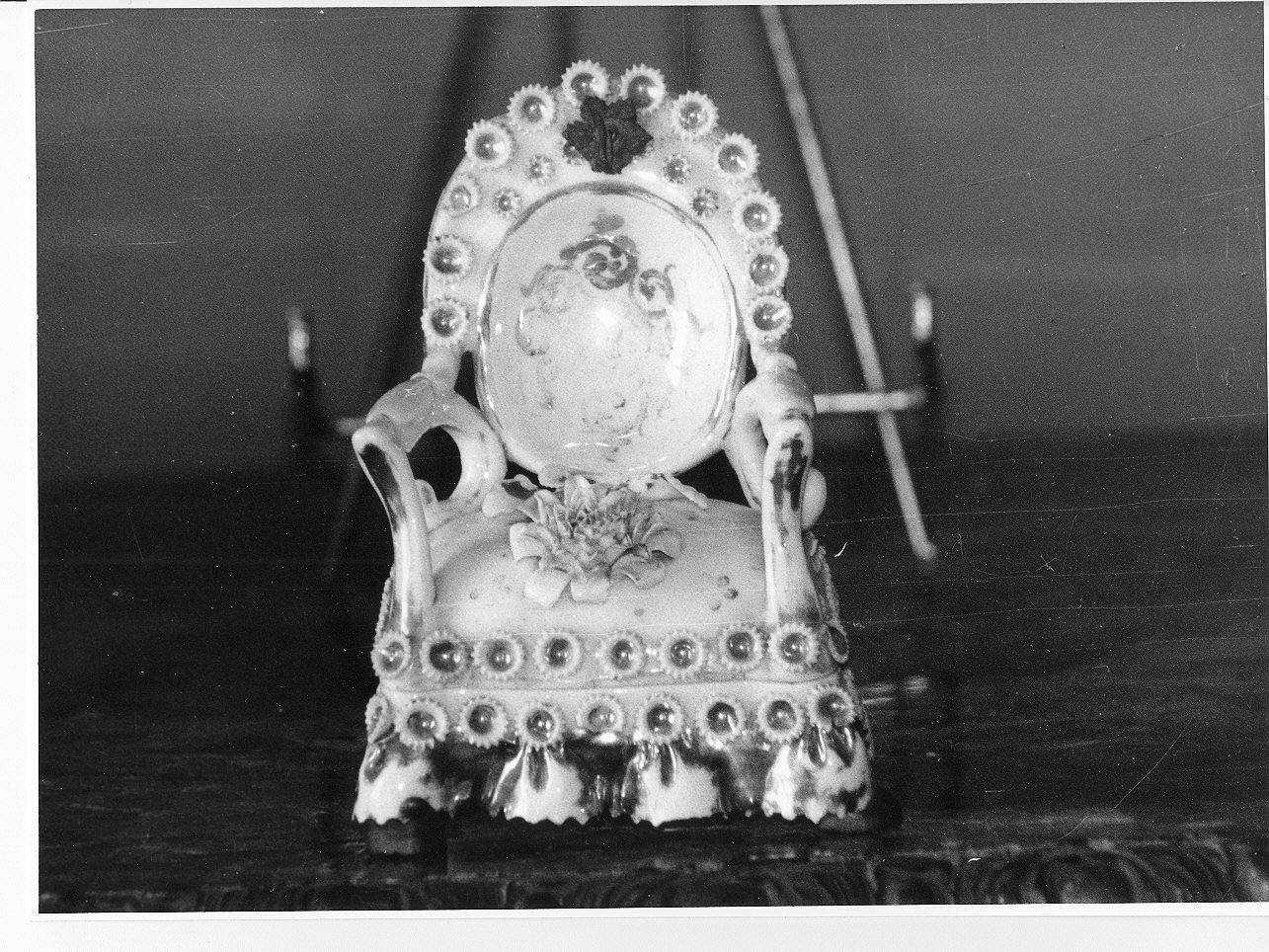 soprammobile, opera isolata - produzione europea (seconda metà sec. XIX)