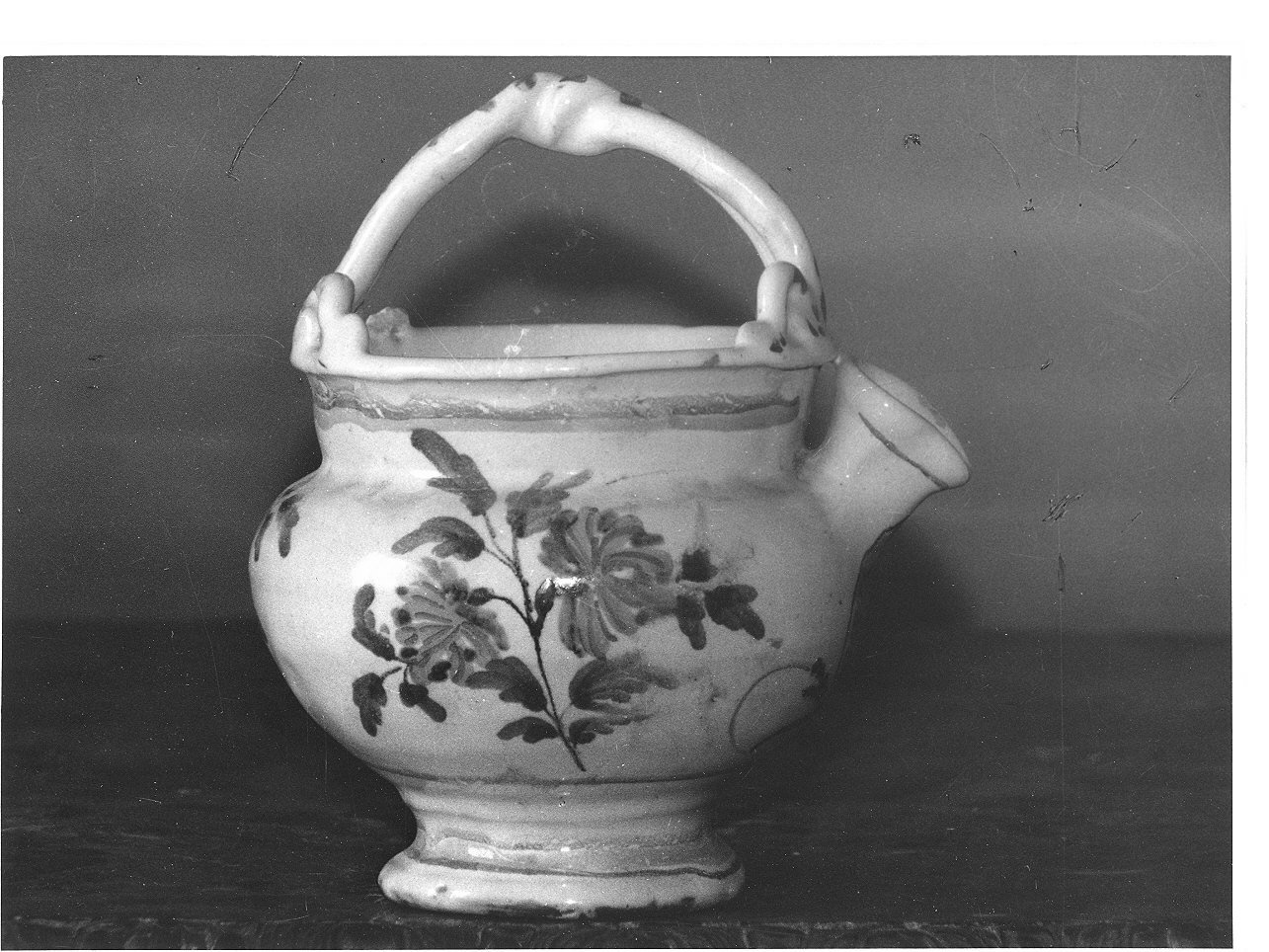 motivi decorativi floreali (boccale, opera isolata) - manifattura ligure (prima metà sec. XIX)