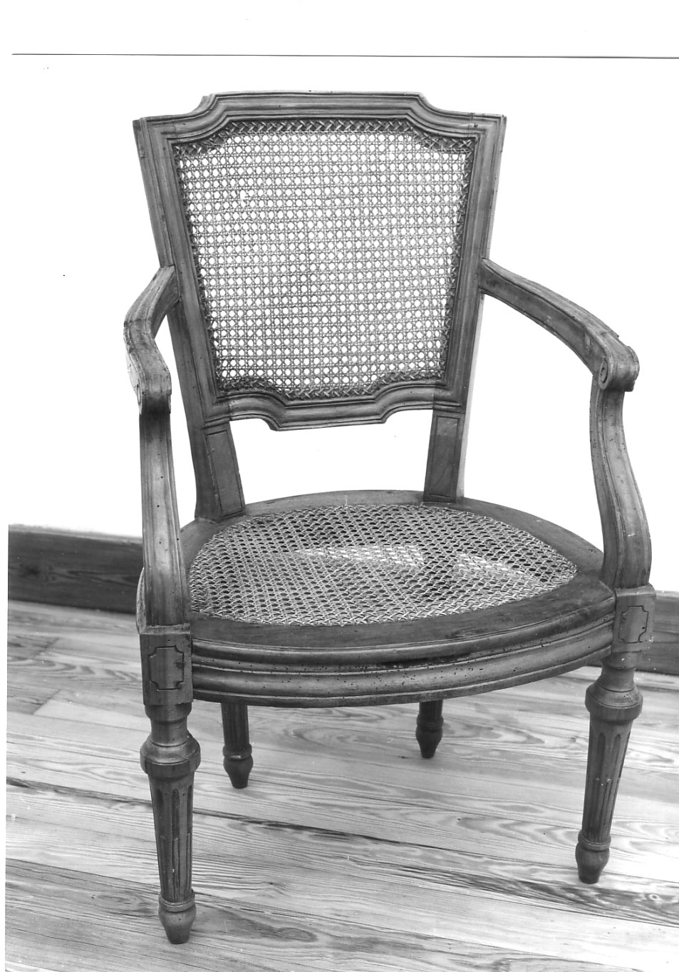 poltroncina, serie - PRODUZIONE GENOVESE (seconda metà sec. XVIII)