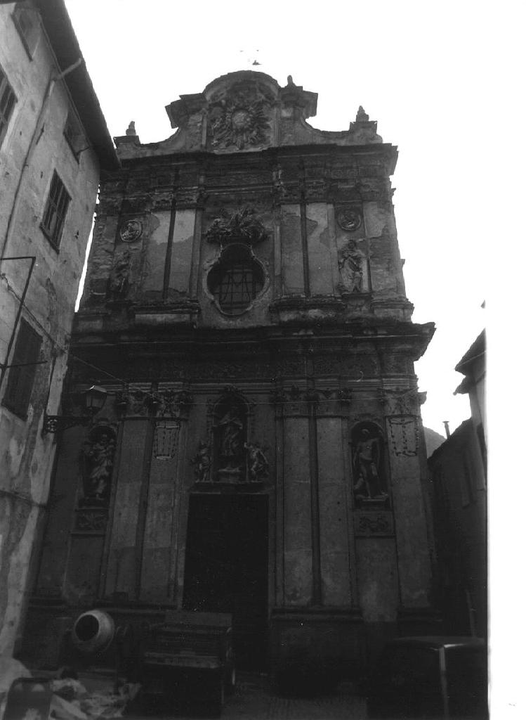 Virtù/ San Pietro/ San Paolo (decorazione plastica, opera isolata) di Adami Vincenzo (cerchia), Lucchesi Pietro (cerchia), Novelli Pietro Antonio (cerchia) (fine sec. XVIII)