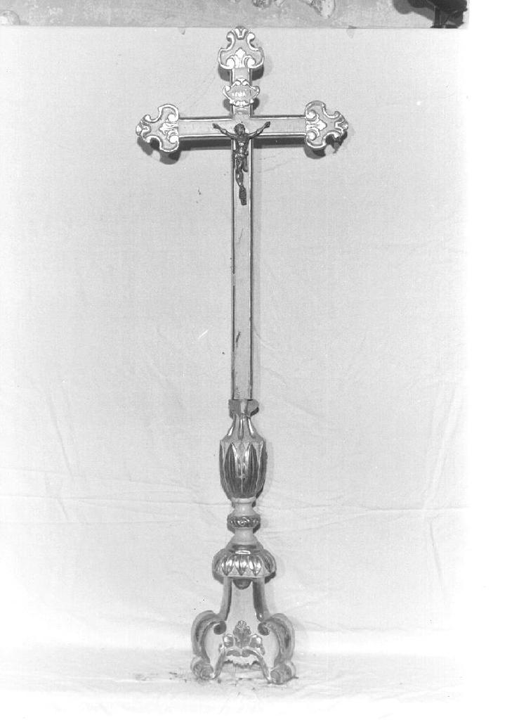 Cristo crocifisso (croce d'altare, opera isolata) - bottega ligure (sec. XVIII)