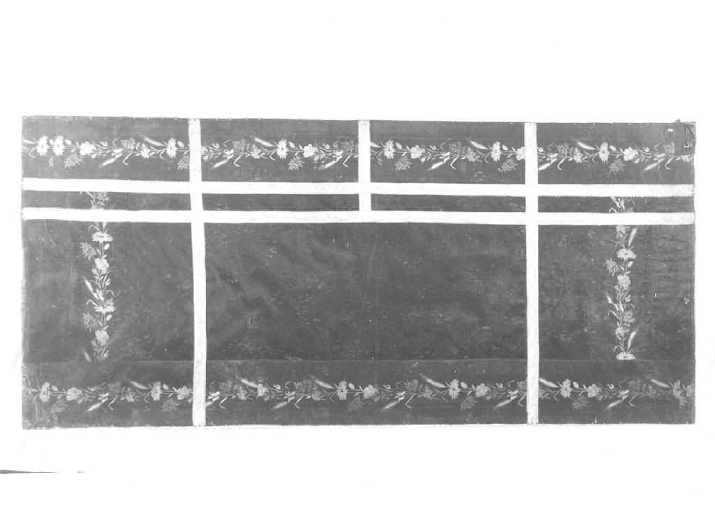 motivi decorativi floreali (paliotto, opera isolata) - manifattura italiana (primo quarto sec. XIX)