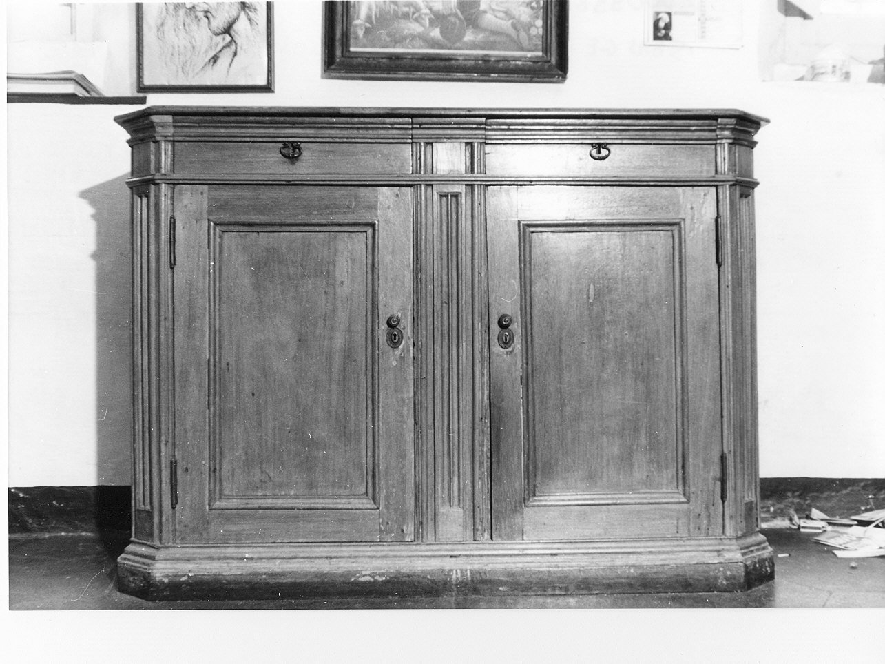 mobile da sacrestia, opera isolata - PRODUZIONE LIGURE (prima metà sec. XVIII)