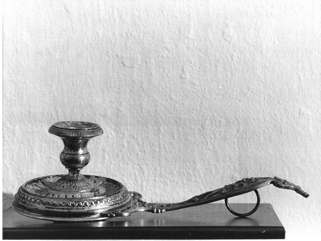 MOTIVI DECORATIVI VEGETALI (bugia, opera isolata) - PRODUZIONE LIGURE (seconda metà sec. XIX)