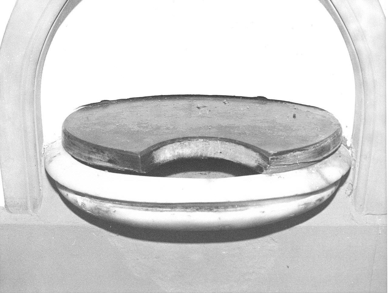 acquasantiera da parete, coppia - PRODUZIONE LIGURE (sec. XIX)