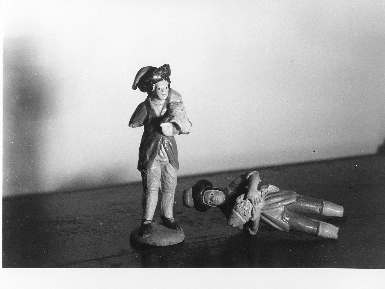 figura maschile (statuetta di presepio, coppia) - PRODUZIONE LIGURE (secc. XIX/ XX)