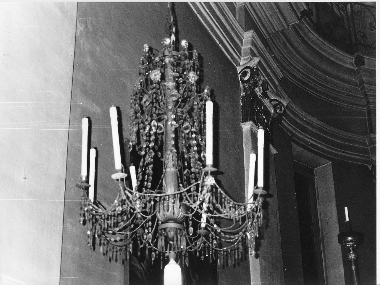 lampadario - a bracci, coppia - PRODUZIONE LIGURE (seconda metà sec. XIX)