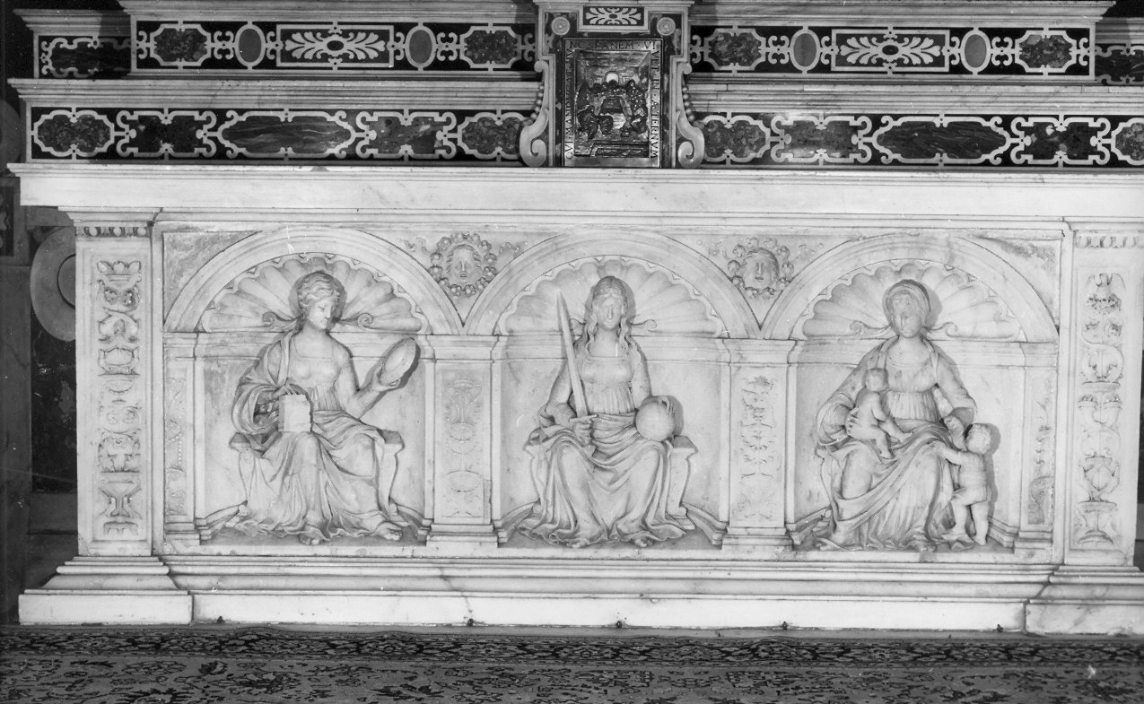 Virtù (paliotto, elemento d'insieme) di D'Aria Michele (attribuito), Viscardo Gerolamo (attribuito) (inizio sec. XVI)