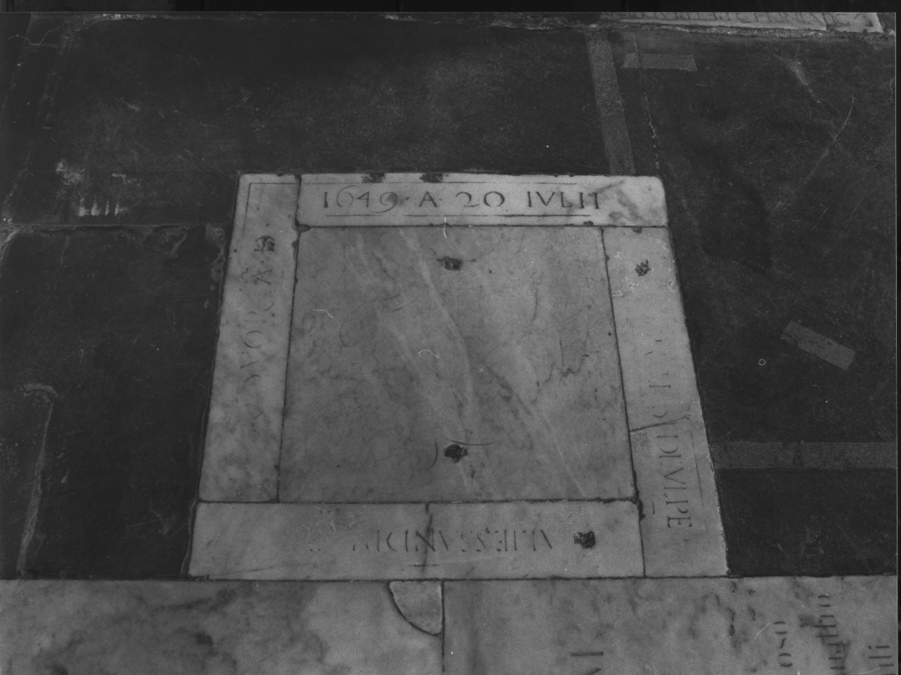 lapide, opera isolata - bottega ligure (metà sec. XVII)