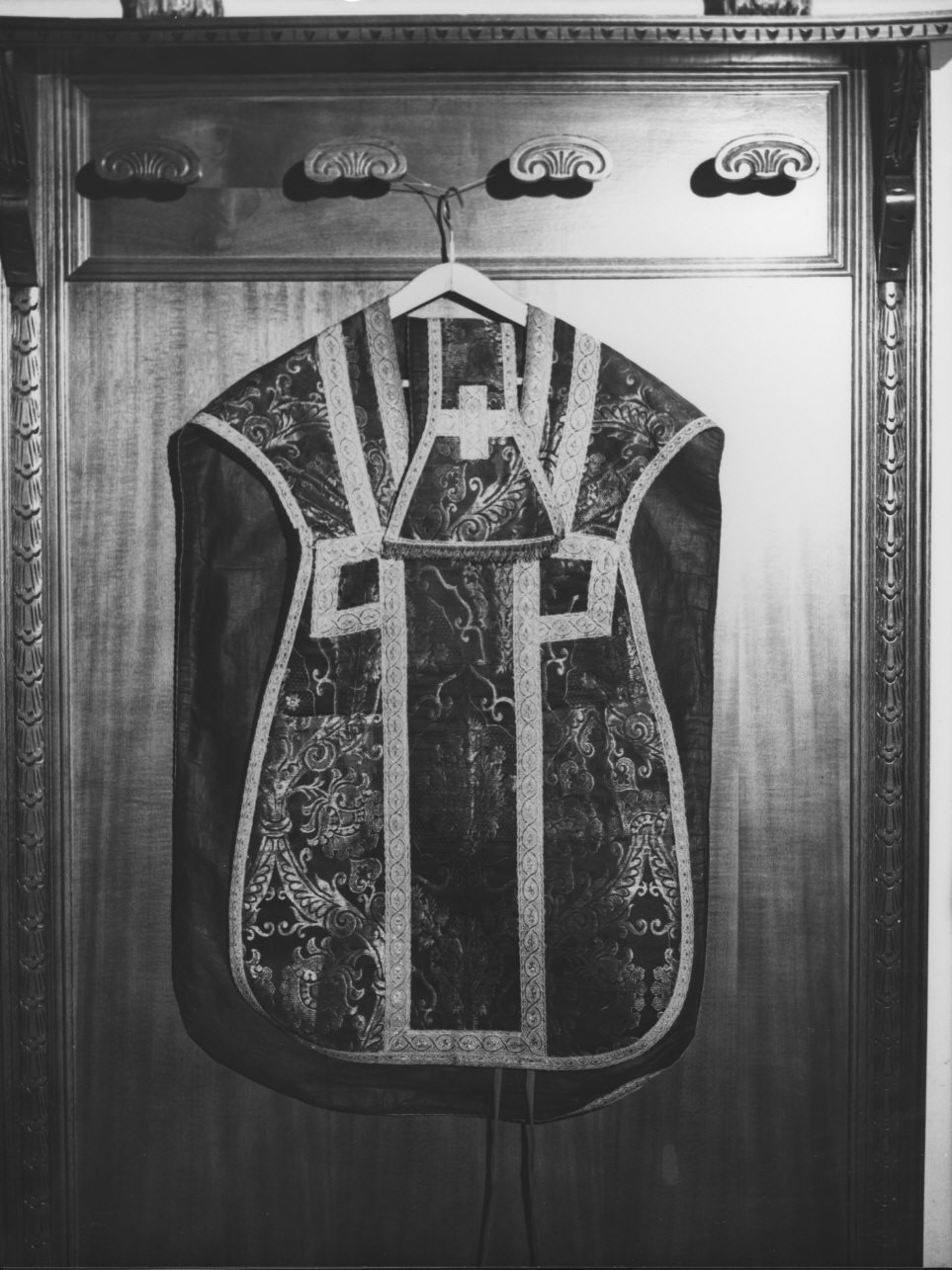 paramento liturgico, insieme - manifattura ligure (seconda metà sec. XIX)