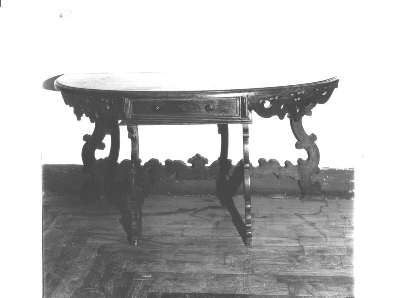 console, coppia - bottega Italia settentrionale (secc. XVII/ XVIII)