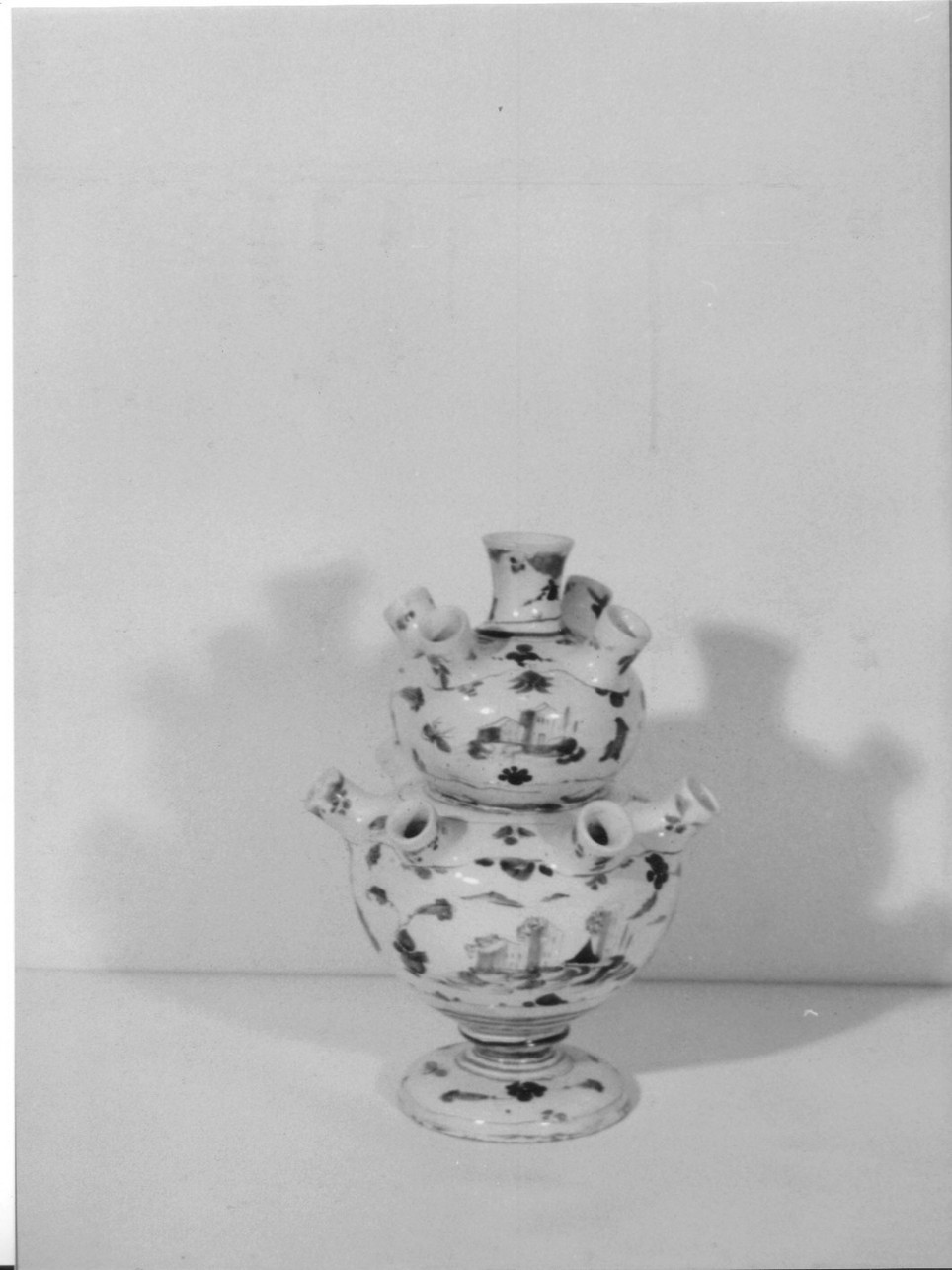 motivi decorativi (fioriera, opera isolata) di Bianchino Andrea (bottega) (ultimo quarto sec. XVII)