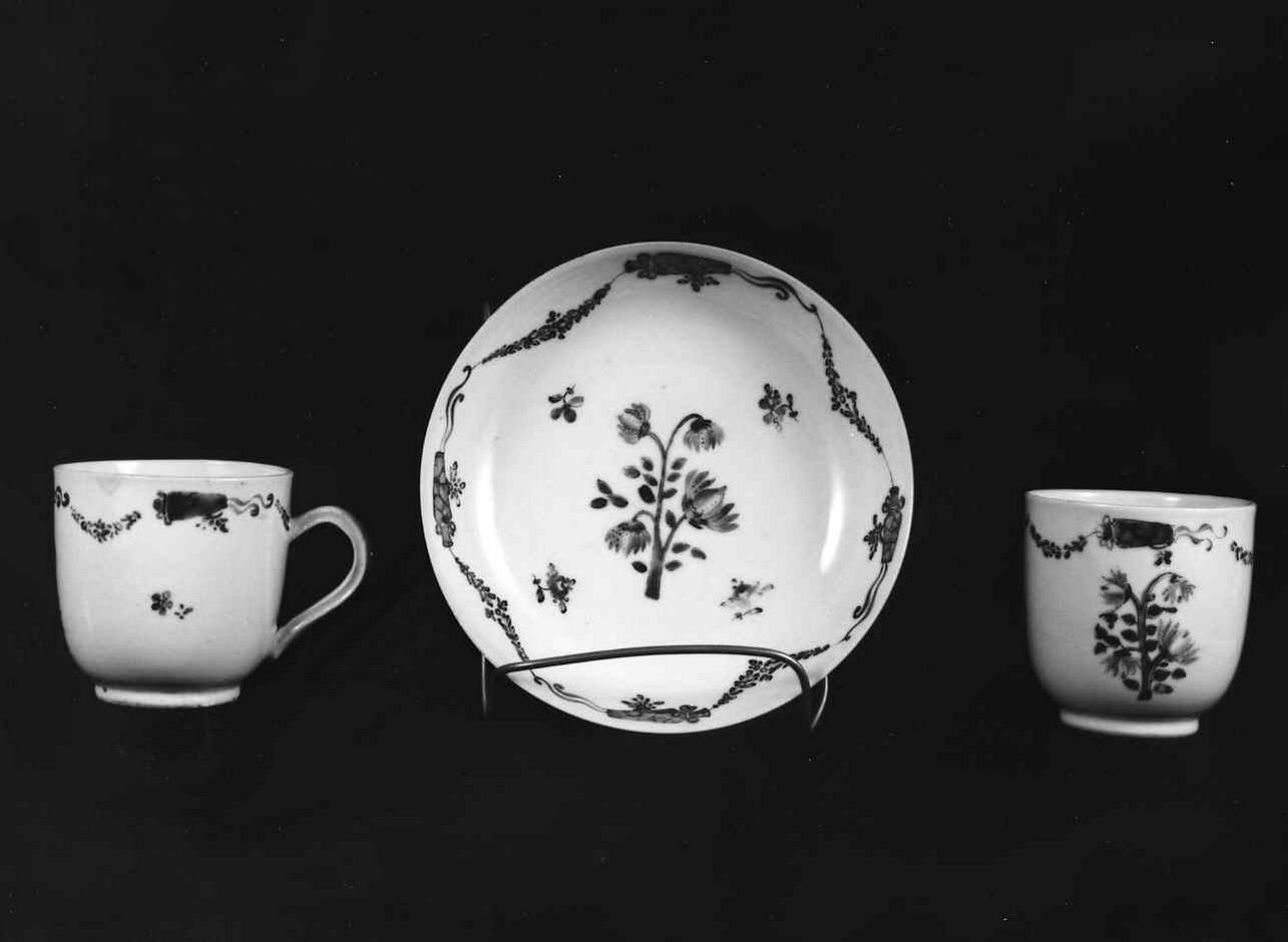 tazzina, serie - bottega italiana (secc. XVIII/ XIX)