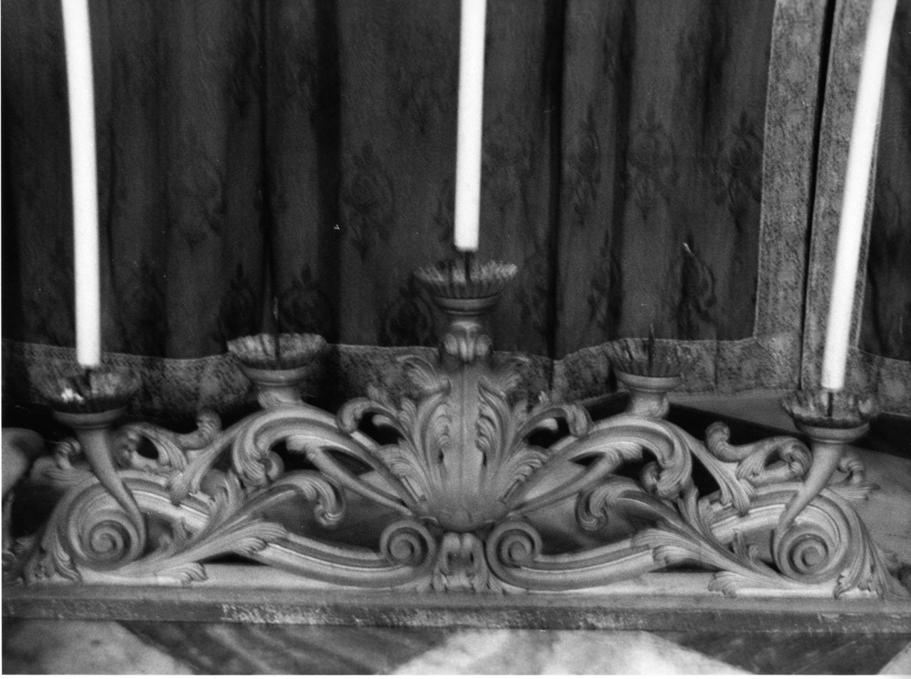 candelabro, serie - PRODUZIONE LIGURE (prima metà sec. XX)