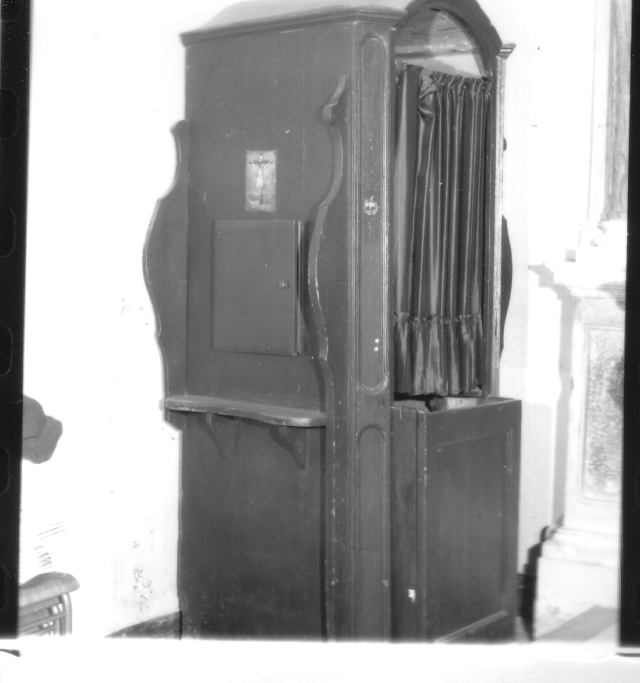 confessionale, coppia - bottega ligure (primo quarto sec. XX)