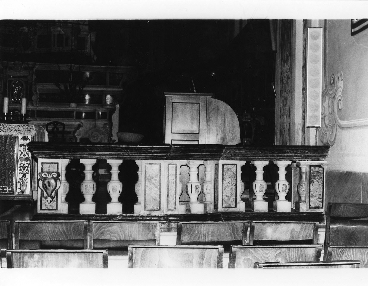 balaustrata, coppia - manifattura ligure (prima metà sec. XVIII)