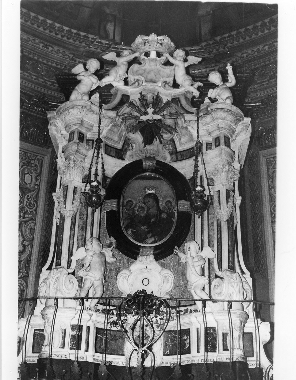 altare maggiore, insieme - manifattura ligure (prima metà sec. XVIII)