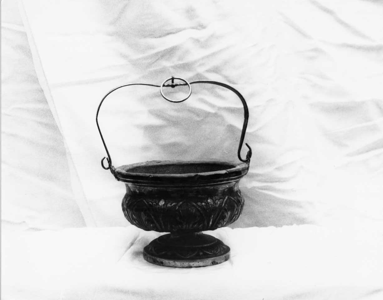 secchiello per l'acqua benedetta, opera isolata - manifattura ligure (sec. XVII)