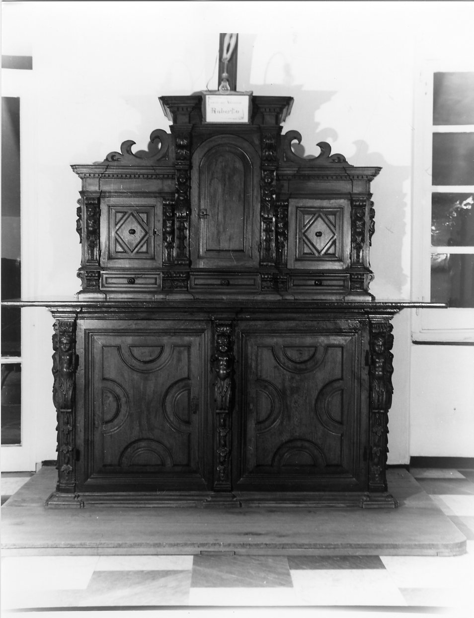 armadio, opera isolata - manifattura ligure (seconda metà sec. XIX)