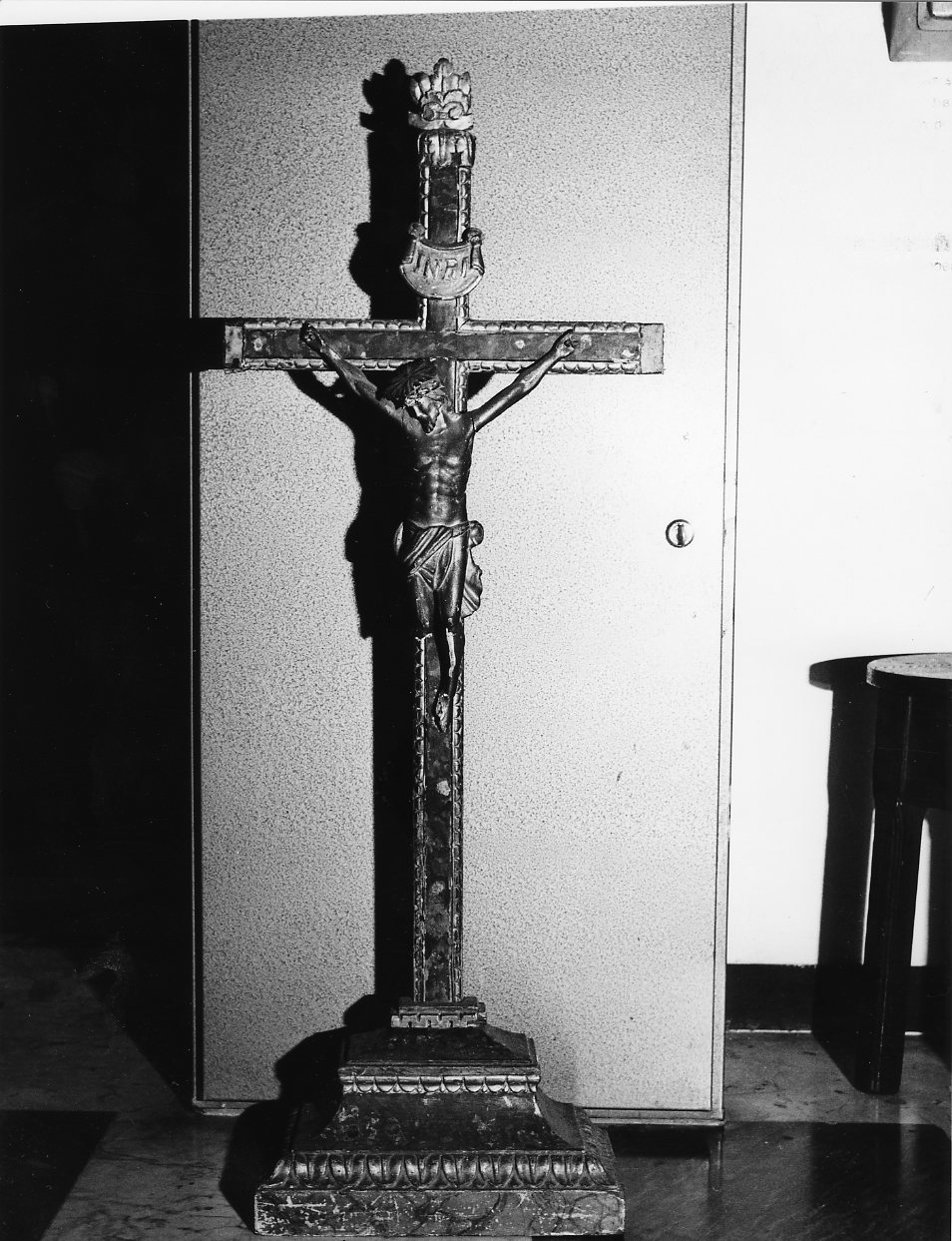 Cristo crocifisso (croce d'altare, opera isolata) - manifattura ligure (sec. XIX)