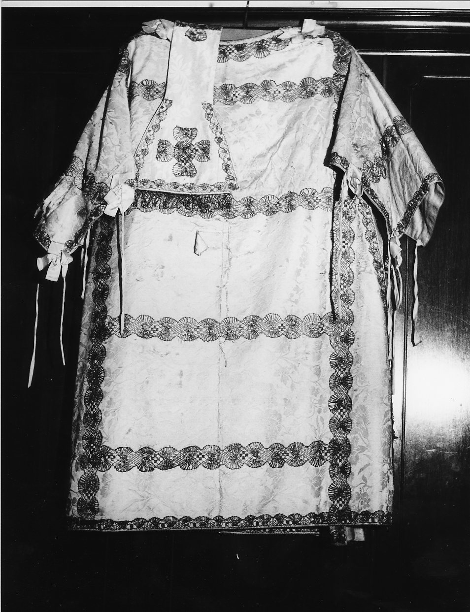 tunicella, serie - manifattura ligure (sec. XVIII)