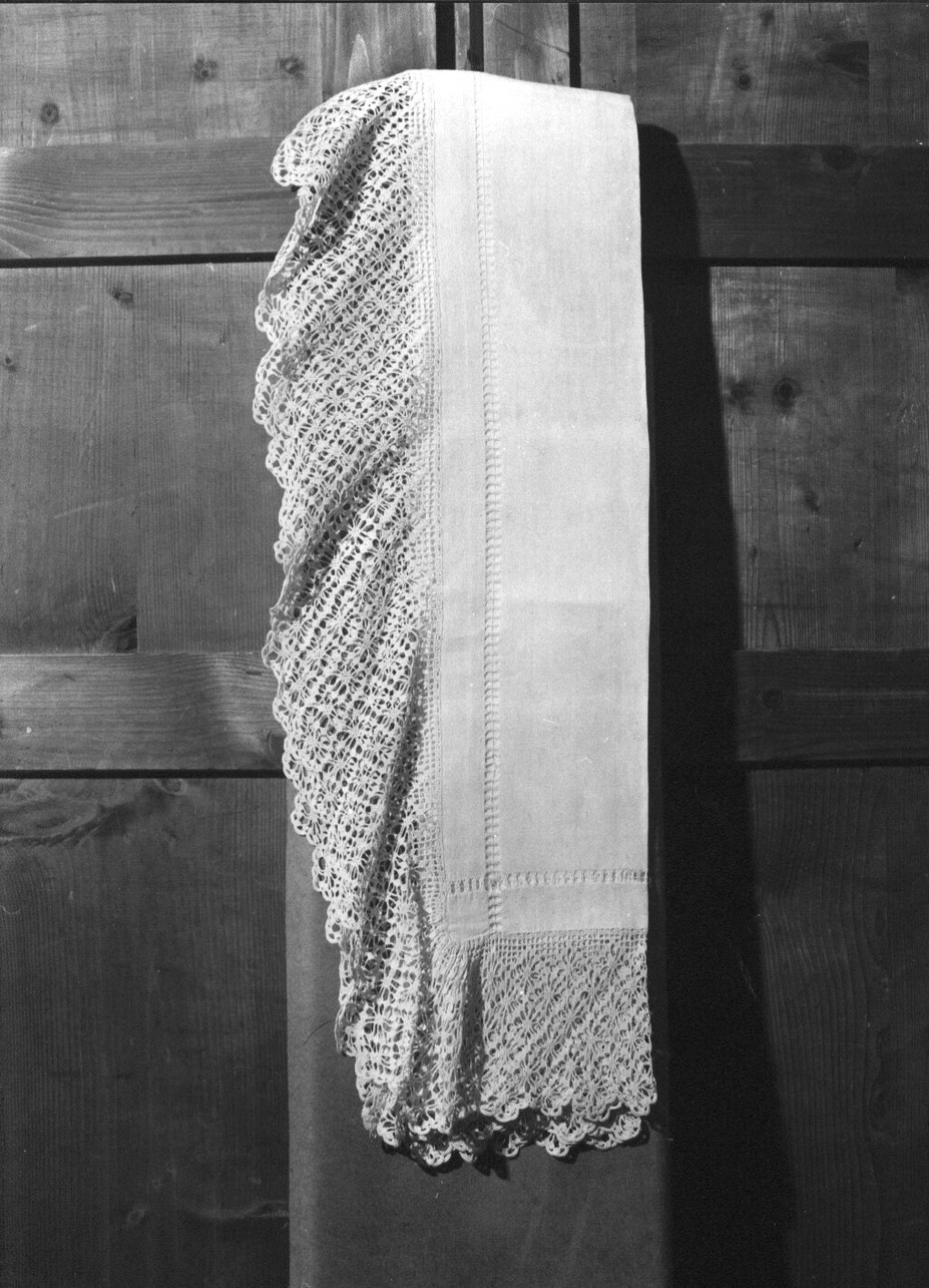 tovaglia d'altare, opera isolata - manifattura ligure (inizio sec. XX)