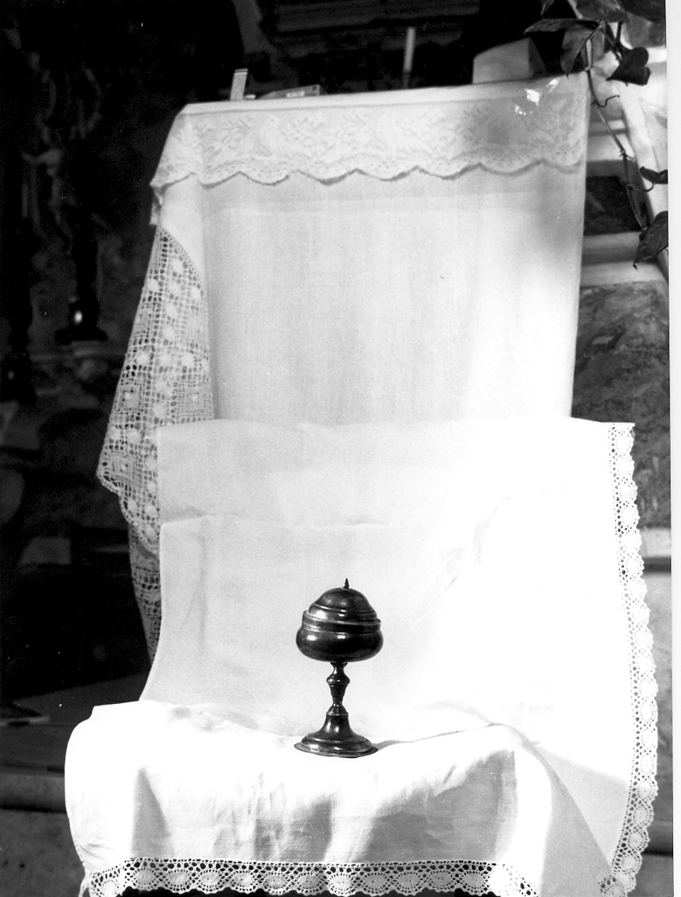 pisside, opera isolata - bottega ligure (sec. XIX, sec. XIX)