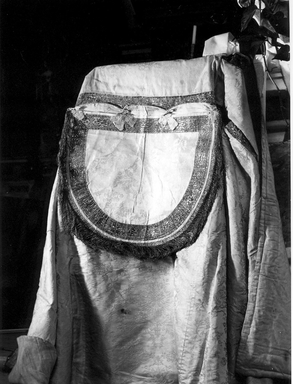 piviale, opera isolata - manifattura ligure (fine sec. XVIII)