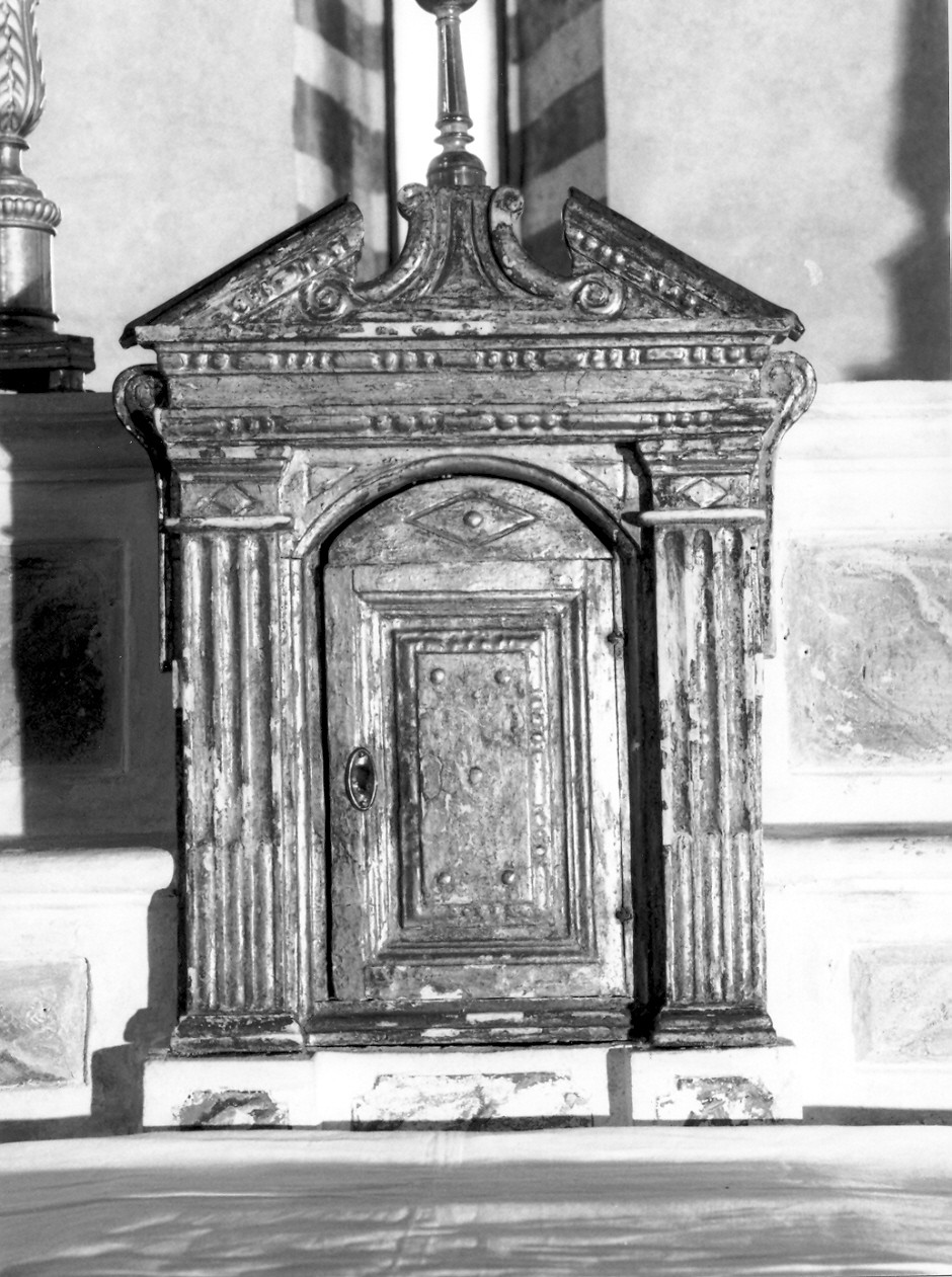 tabernacolo - a frontale architettonico, elemento d'insieme - bottega ligure (fine/inizio secc. XVI/ XVII)