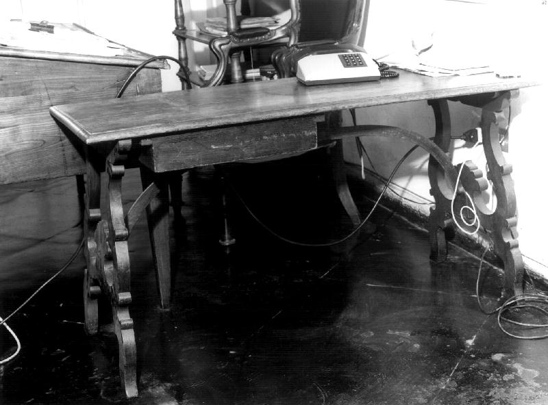 tavolino, opera isolata - PRODUZIONE LIGURE (metà sec. XIX)