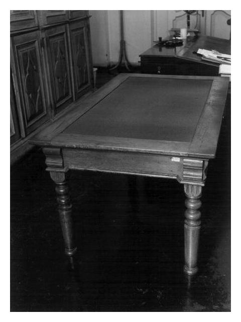 scrivania, opera isolata - bottega ligure (prima metà sec. XX)