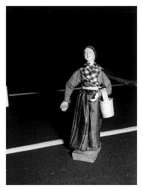 figura femminile (statuetta di presepio, opera isolata) - PRODUZIONE LIGURE (prima metà sec. XX)