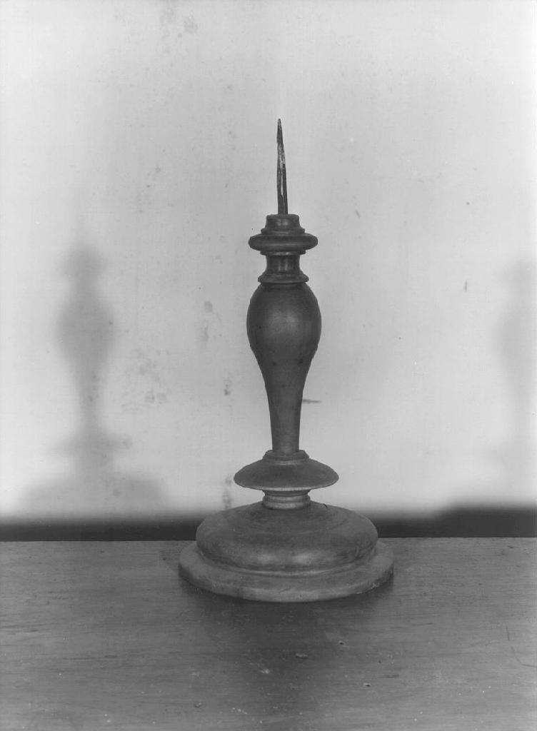 candeliere d'altare, opera isolata - bottega ligure (sec. XVII)