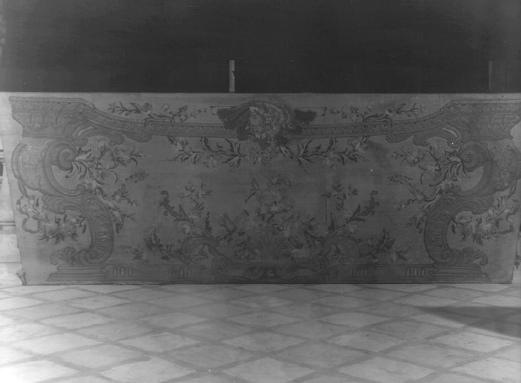 motivi decorativi (paliotto, serie) - manifattura ligure (secondo quarto sec. XVIII)