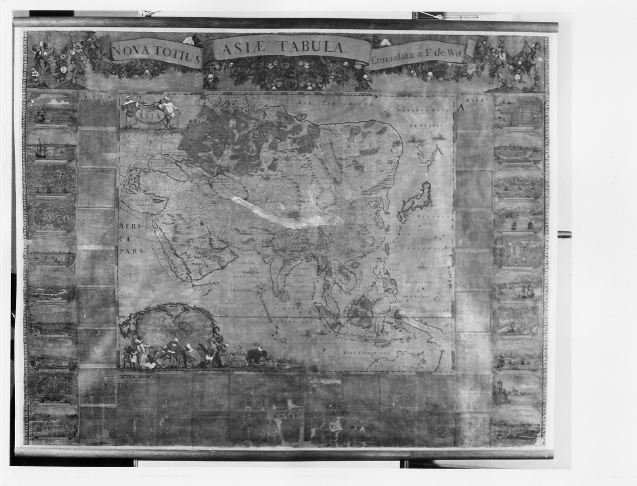 Nova Totius Asiae Tabula (carta geografica, opera isolata) di De Witt Federico (sec. XVII)