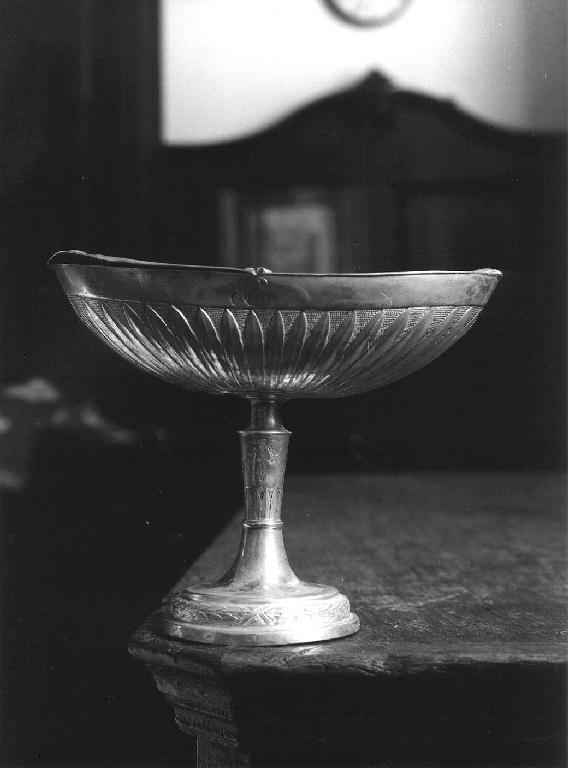 navicella portaincenso, elemento d'insieme - bottega ligure (sec. XIX)