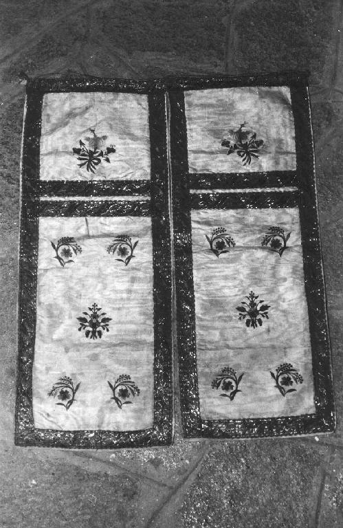 motivi decorativi vegetali (conopeo di tabernacolo, opera isolata) - manifattura ligure (fine/inizio secc. XIX/ XX)