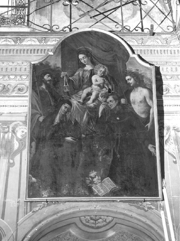 Madonna del Carmelo e santi (pala d'altare, opera isolata) di Biscaino Giovanni Andrea (secondo quarto sec. XVII)