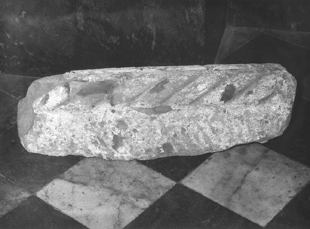 scultura, frammento - bottega ligure (sec. XII)