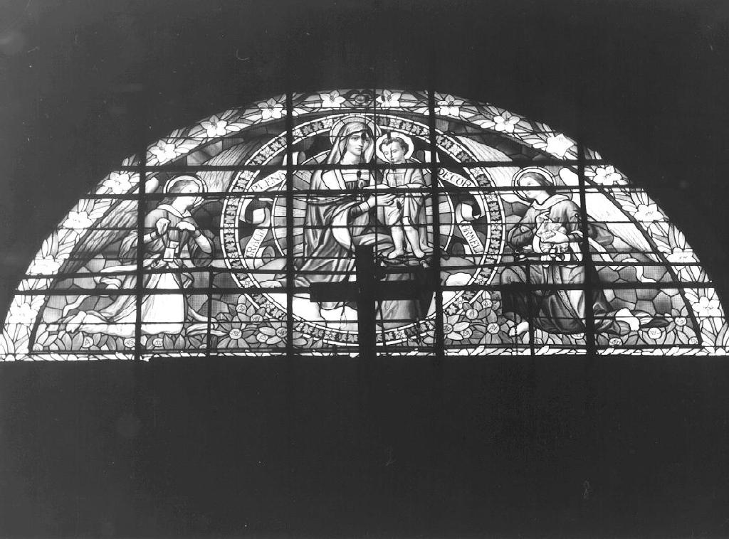 Madonna con Bambino e angeli (vetrata, opera isolata) di Balmet Louis (sec. XX)