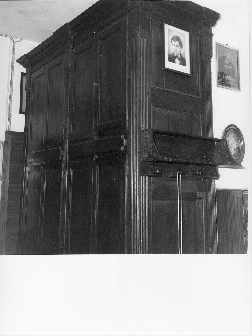 armadio, opera isolata - PRODUZIONE GENOVESE (seconda metà sec. XVIII)