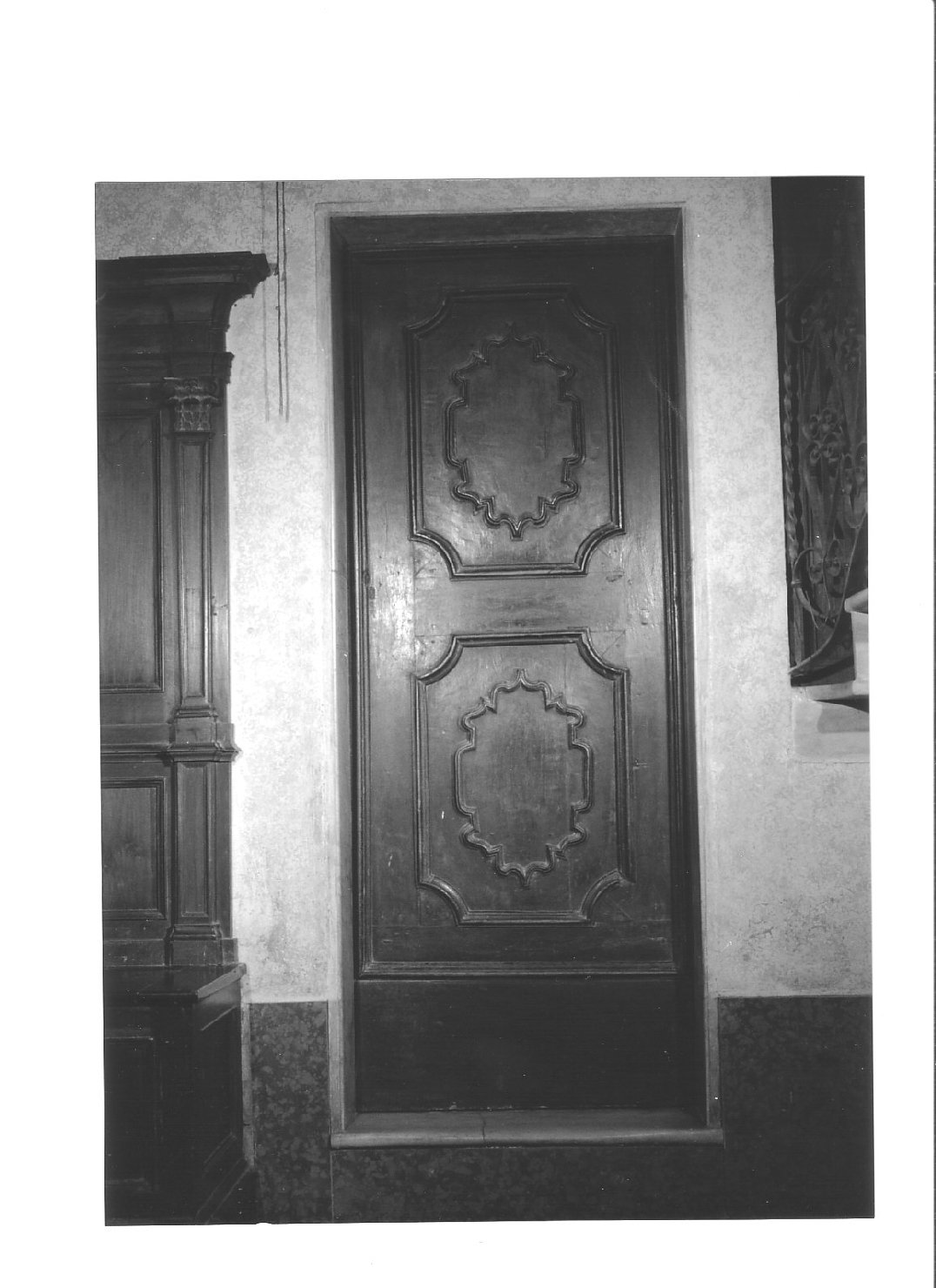 porta, opera isolata - PRODUZIONE GENOVESE (prima metà sec. XVIII)