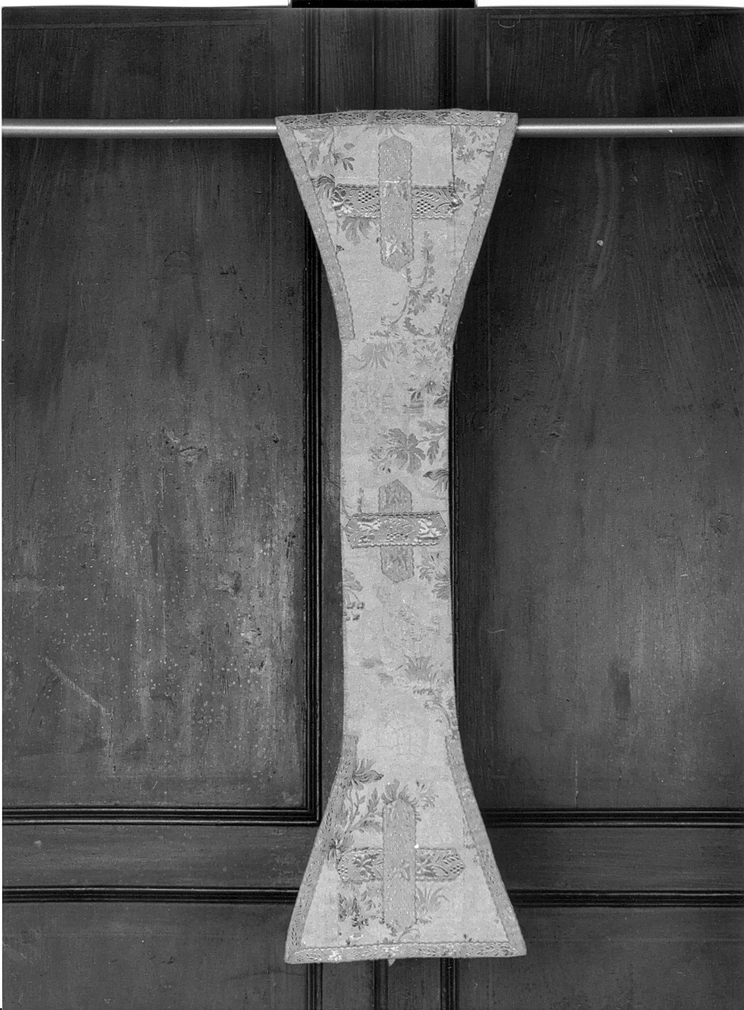 manipolo, opera isolata - manifattura ligure (sec. XVIII)